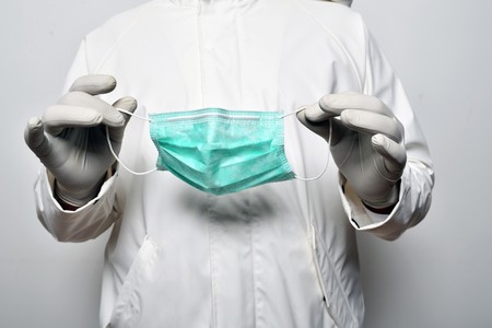 63. Teatro -ante, bajo , con, contra, de, desde, para, por- pandemia